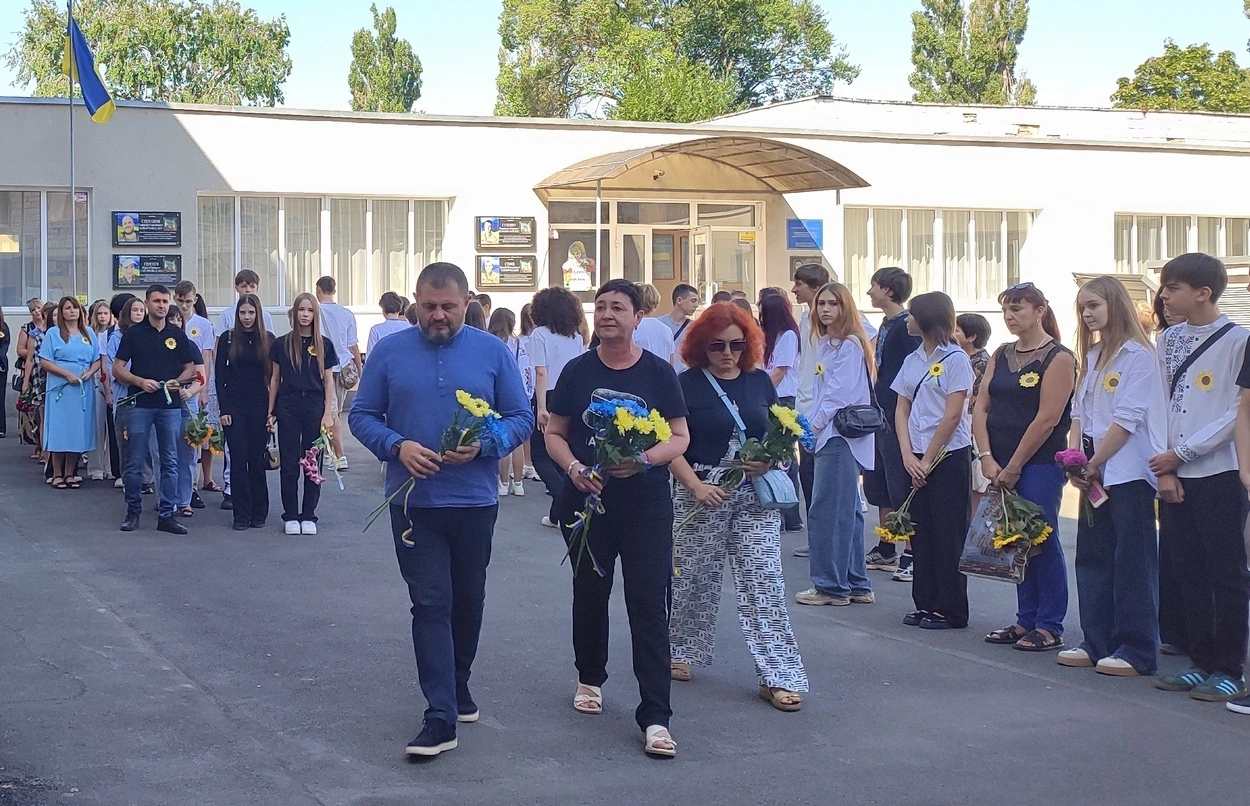 В Ізмаїлі відкрили меморіальну дошку в пам'ять про героя-захисника Вячеслава Коновалова