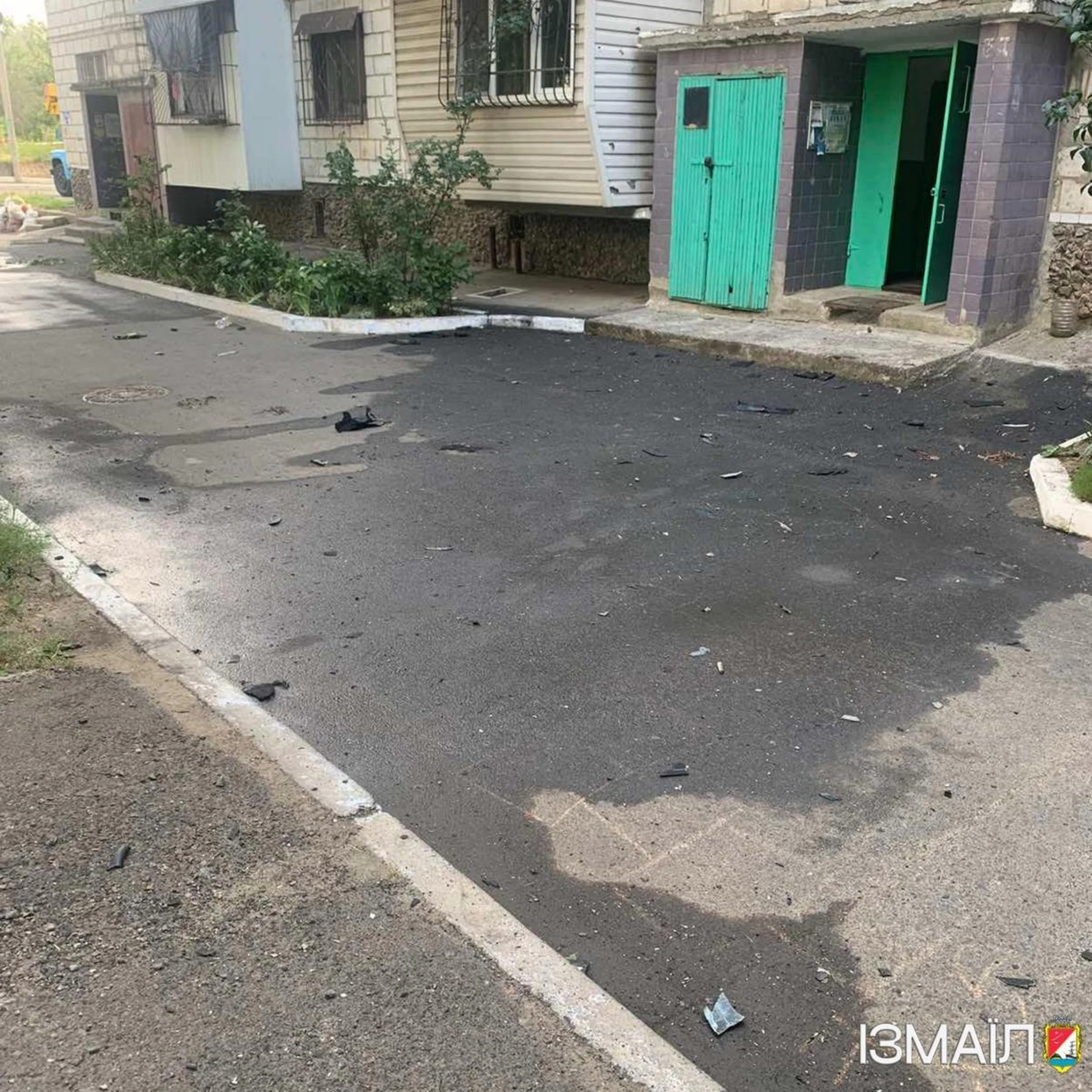 Чергова ніч обстрілу Ізмаїла: постраждав багатоквартирний будинок