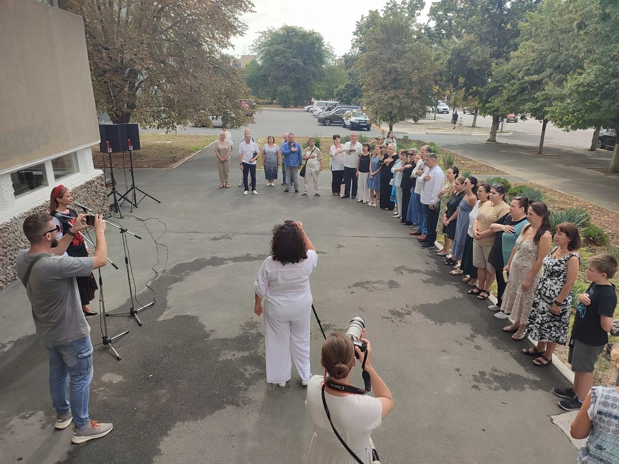 В Ізмаїлі на будівлі дитячої бібліотеки відкрили меморіальну дошку Івану Франку