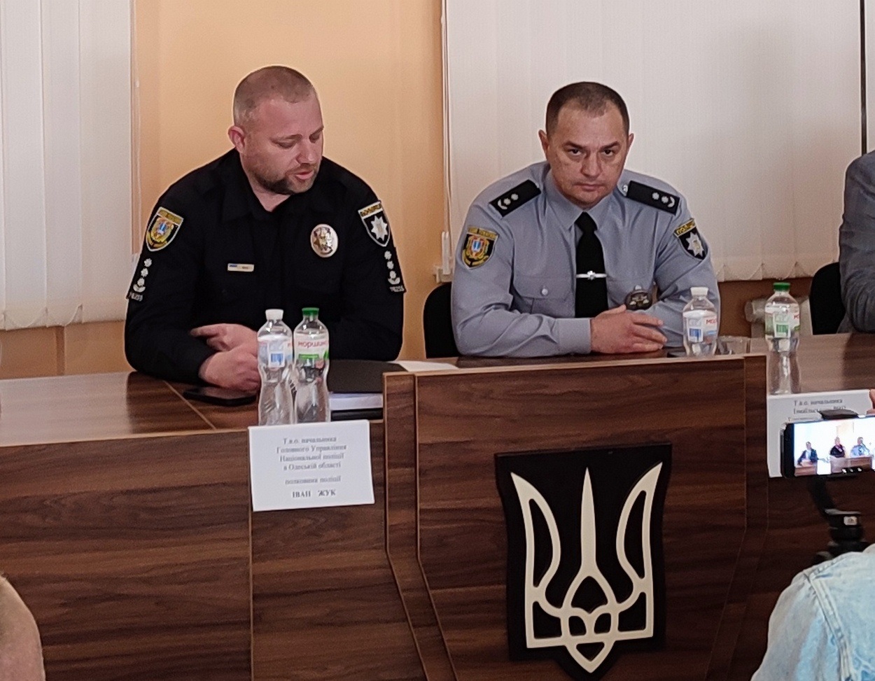 Виктор Герасименко - справа