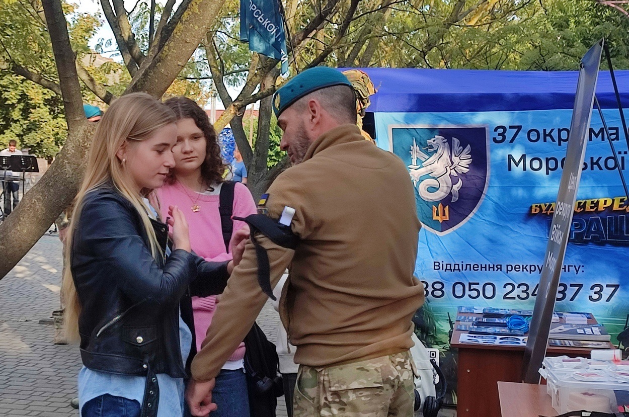 Симулятори керування дронами, тактична медицина і концерт: до Дня міста ВМС провели цікавий захід