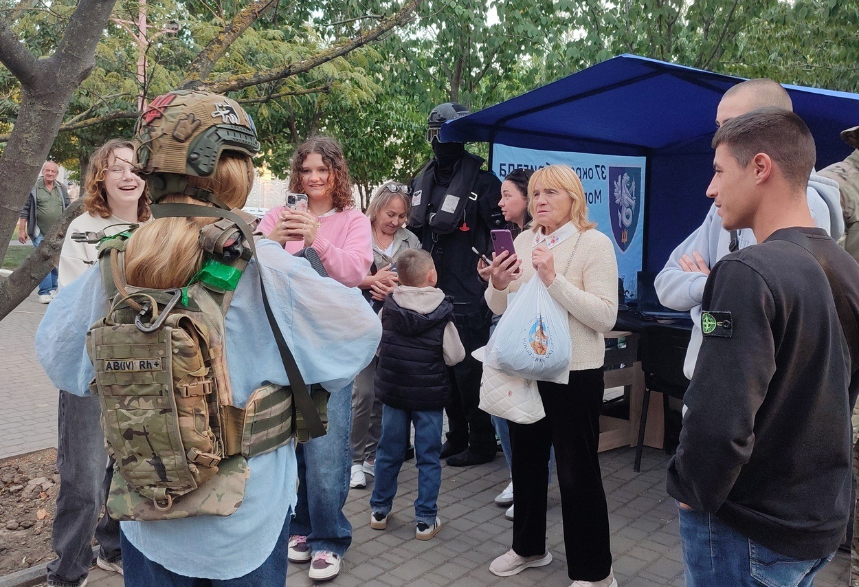 Симулятори керування дронами, тактична медицина і концерт: до Дня міста ВМС провели цікавий захід