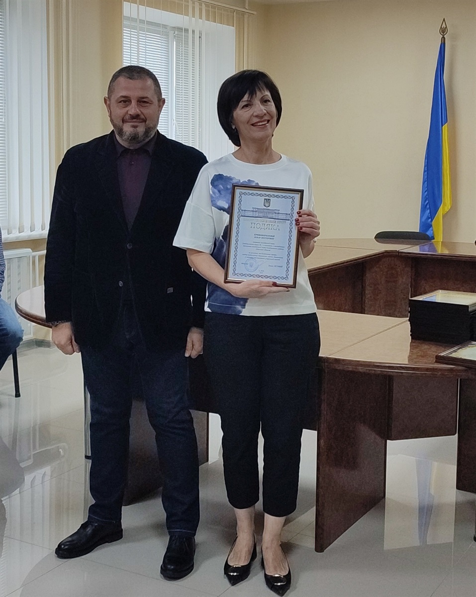 В Ізмаїлі урочисто нагородили найкращих представників освітньої галузі міста