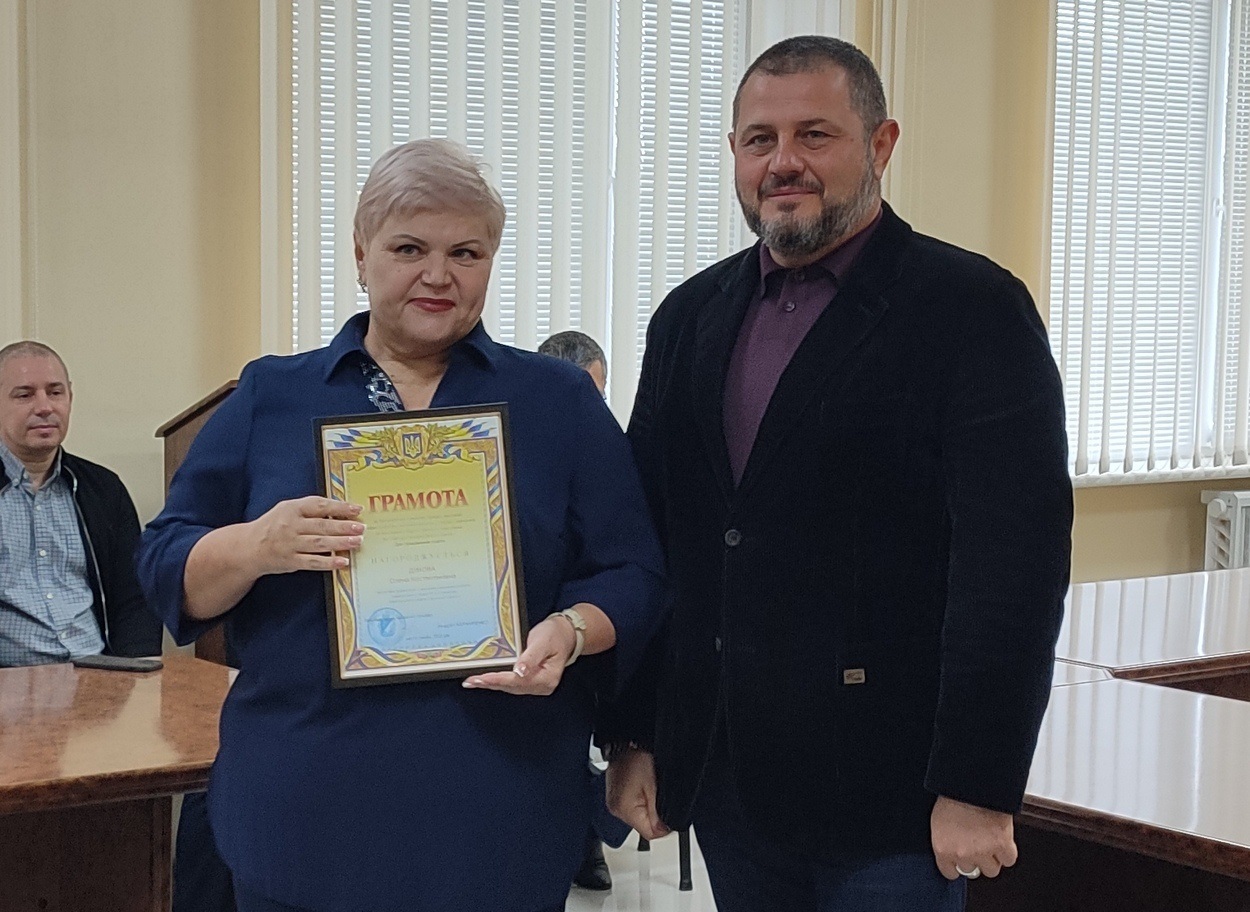 В Ізмаїлі урочисто нагородили найкращих представників освітньої галузі міста