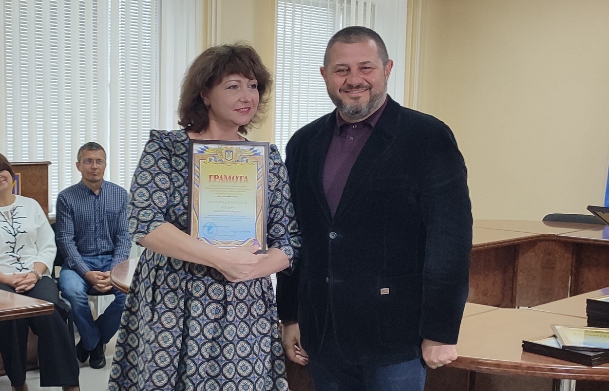 В Ізмаїлі урочисто нагородили найкращих представників освітньої галузі міста