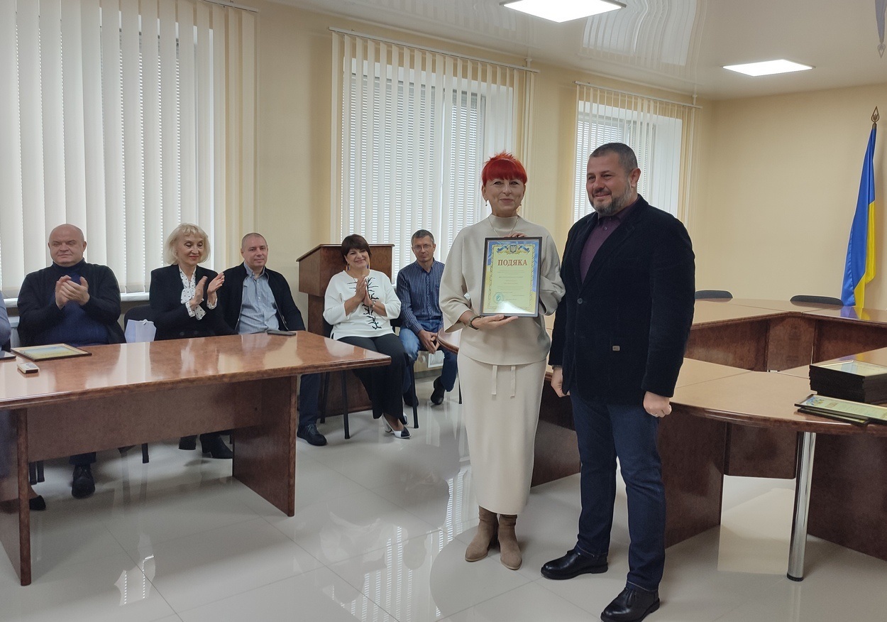 В Ізмаїлі урочисто нагородили найкращих представників освітньої галузі міста