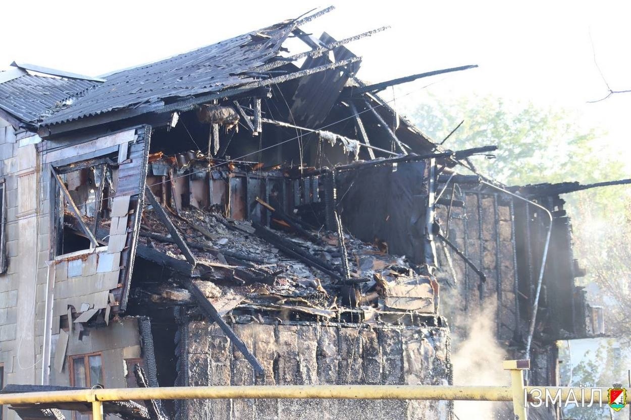В Ізмаїлі шукають підрядника, який відновить двоповерхівку після влучання в неї шахеда