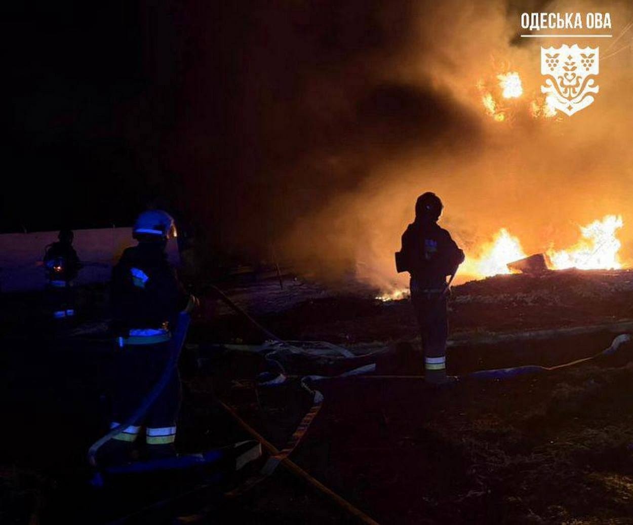 Росіяни цієї ночі вдарили шахедами по об’єктам енергетики та Укрзалізниці в Ізмаїльському районі