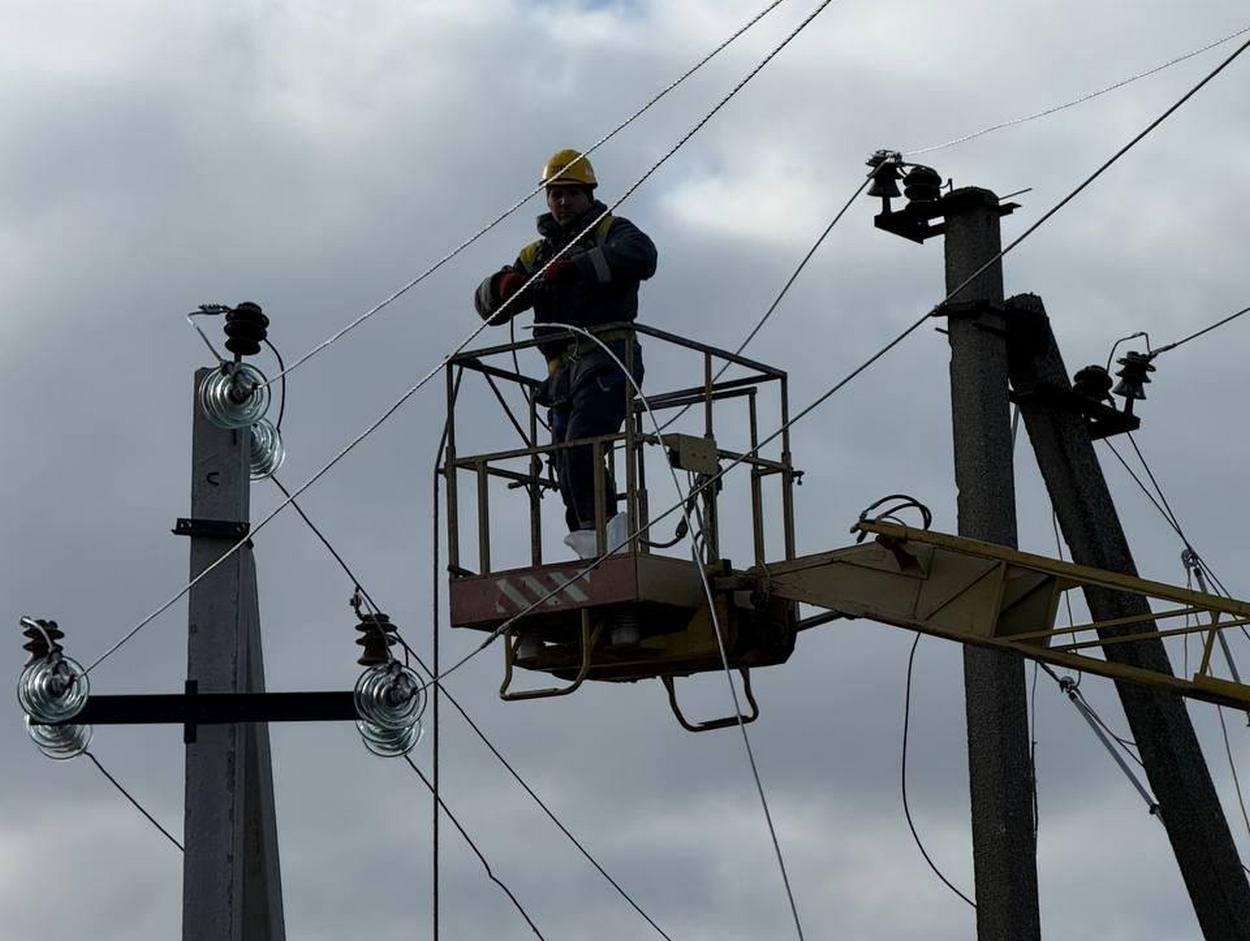 Кілію, де залишається надскладною ситуація зі світлом, відвідав начальник Одеської ОВА Олег Кіпер
