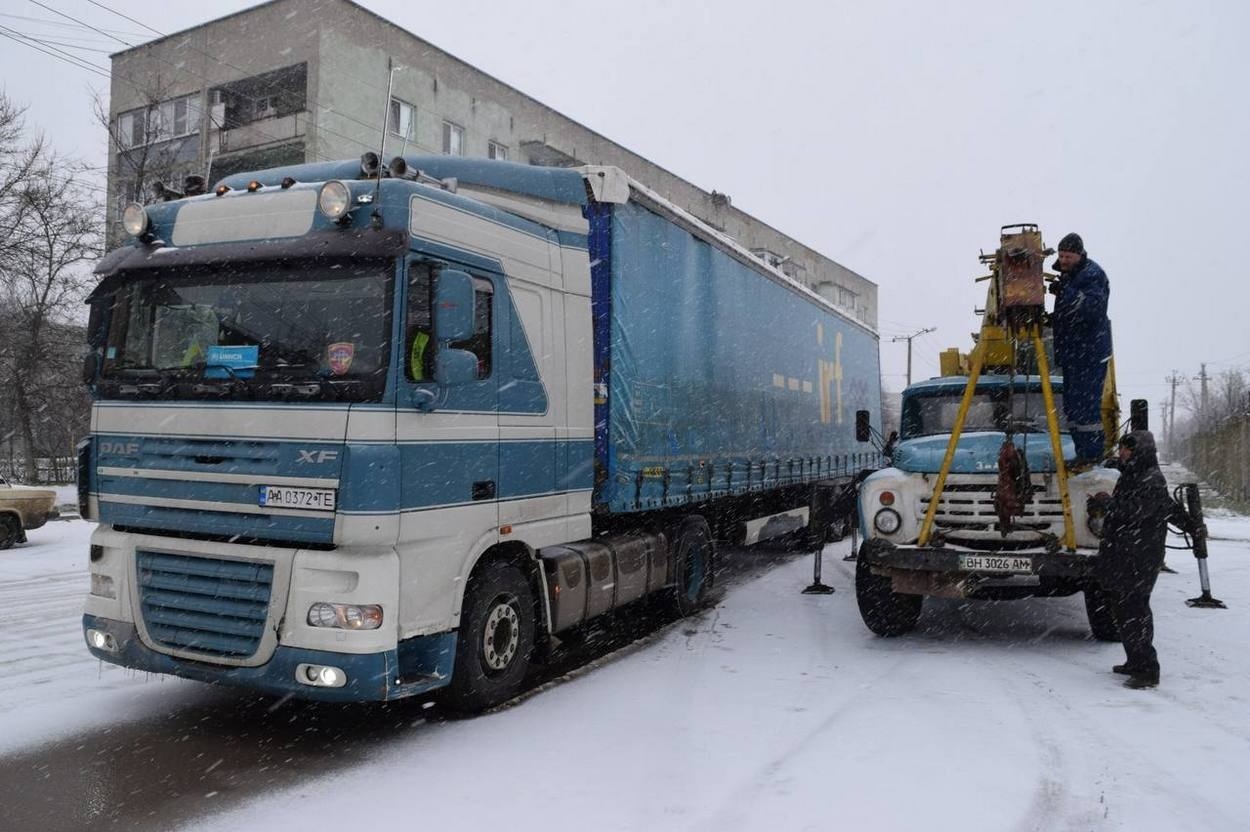 Кілія, яка залишилася без світла після атаки російських шахедів, отримала 7 потужних генераторів