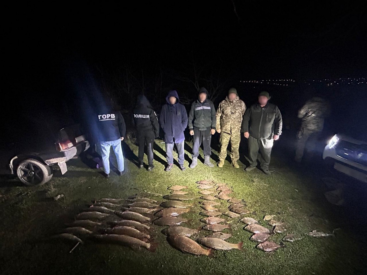 Ізмаїльські прикордонники за добу затримали браконьєрів із загальним уловом на 2,5 мільйони гривень