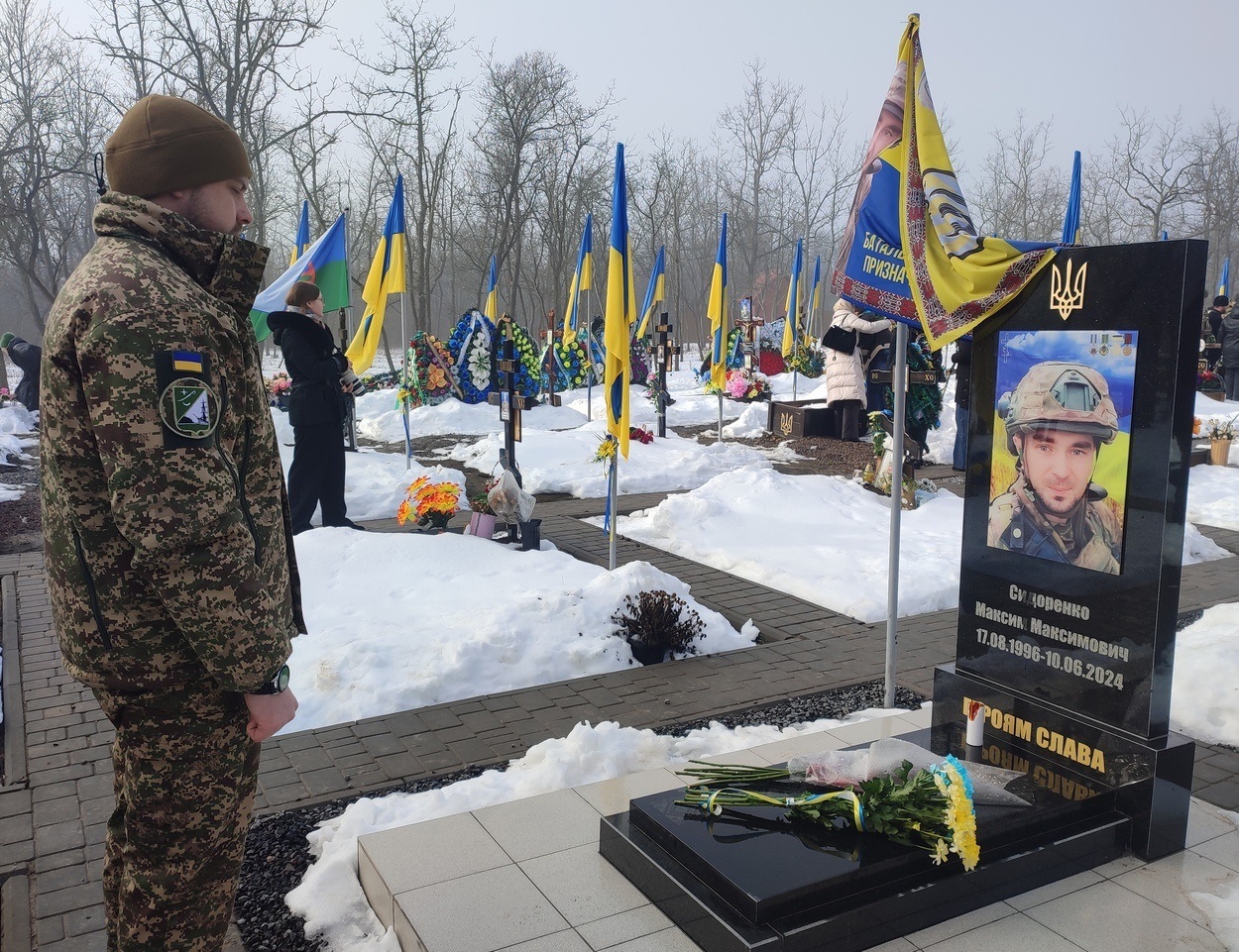 У четверту річницю повномасштабного вторгнення рф в Україну Ізмаїл вшанував пам'ять полеглих воїнів