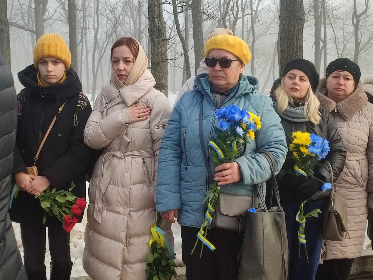 У четверту річницю повномасштабного вторгнення рф в Україну Ізмаїл вшанував пам'ять полеглих воїнів