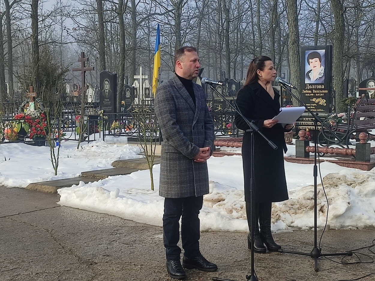 У четверту річницю повномасштабного вторгнення рф в Україну Ізмаїл вшанував пам'ять полеглих воїнів