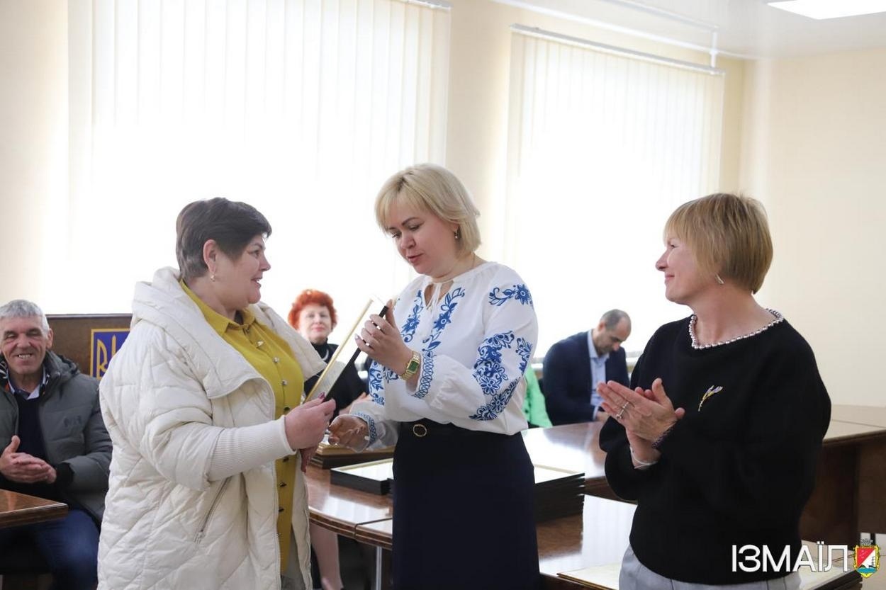 В Ізмаїлі напередодні професійного свята привітали кращих працівників галузі ЖКГ