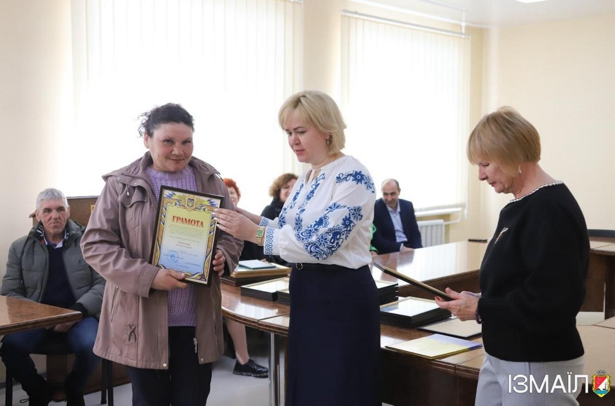 В Ізмаїлі напередодні професійного свята привітали кращих працівників галузі ЖКГ