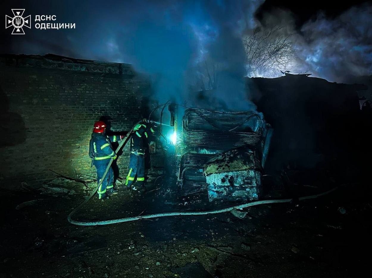 Вночі росія знову обстріляла Ізмаїл шахедами: без світла залишилися понад 7 тисяч абонентів