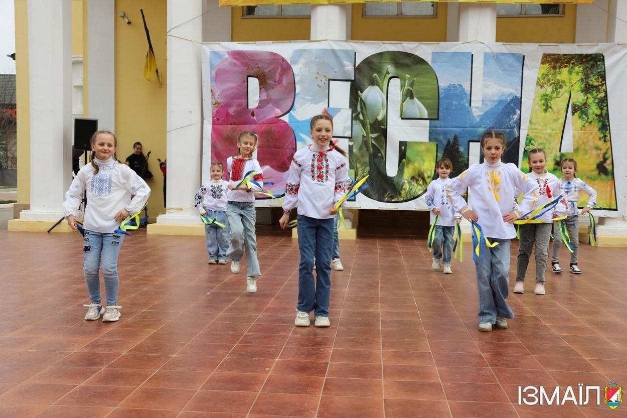 В Ізмаїлі пройшов благодійний концерт-ярмарок, де збирали кошти на допомогу ЗСУ