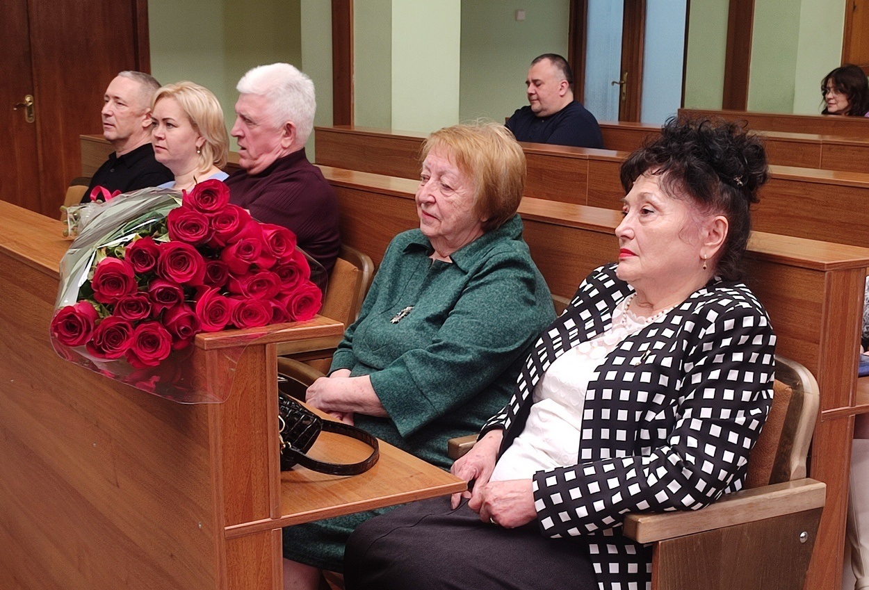 В Ізмаїлі відбулася 75 сесія міської ради, на якій присвоїли два звання «Почесний громадянин міста»