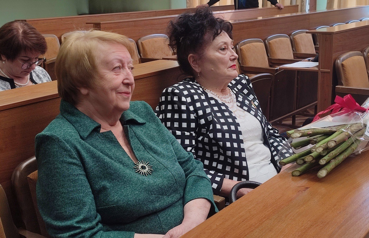 В Ізмаїлі відбулася 75 сесія міської ради, на якій присвоїли два звання «Почесний громадянин міста»