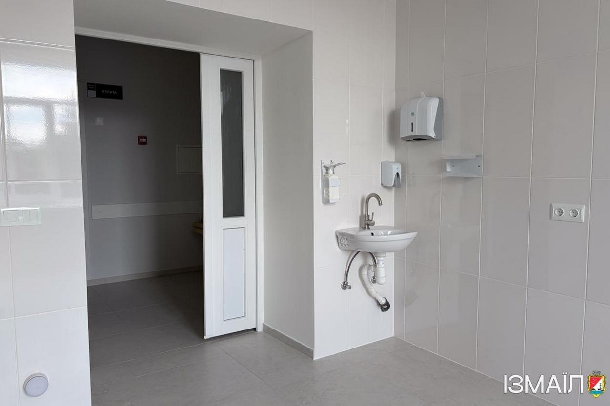 В Центральній лікарні Ізмаїла продовжують створювати сучасні умови для пацієнтів