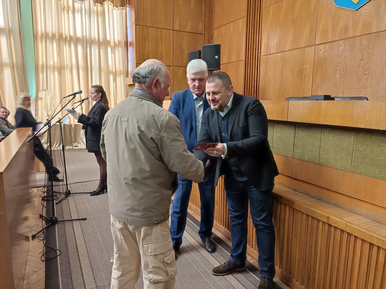 40 років потому: в Ізмаїлі пам’ятними медалями нагородили ліквідаторів аварії на ЧАЕС