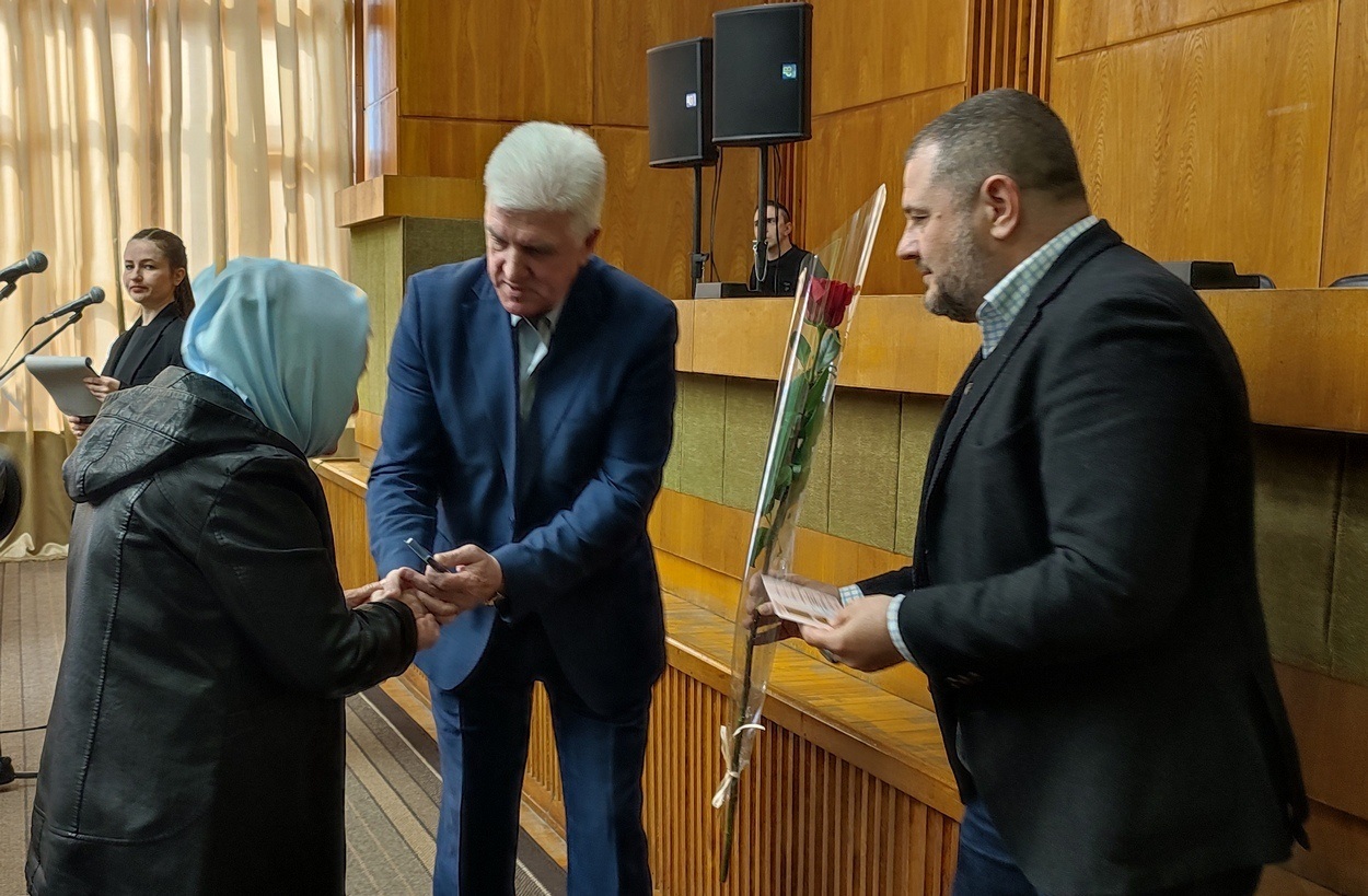 40 років потому: в Ізмаїлі пам’ятними медалями нагородили ліквідаторів аварії на ЧАЕС