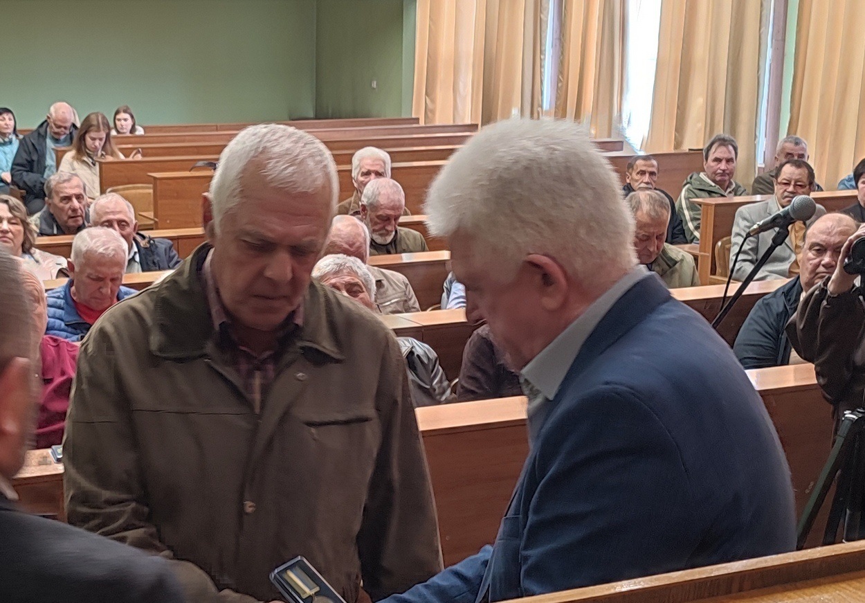 40 років потому: в Ізмаїлі пам’ятними медалями нагородили ліквідаторів аварії на ЧАЕС