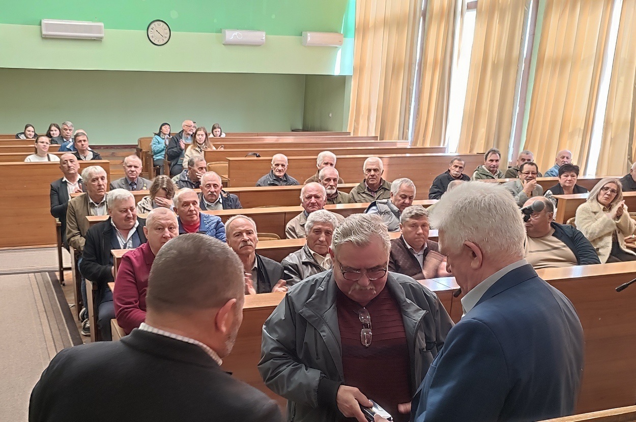 40 років потому: в Ізмаїлі пам’ятними медалями нагородили ліквідаторів аварії на ЧАЕС