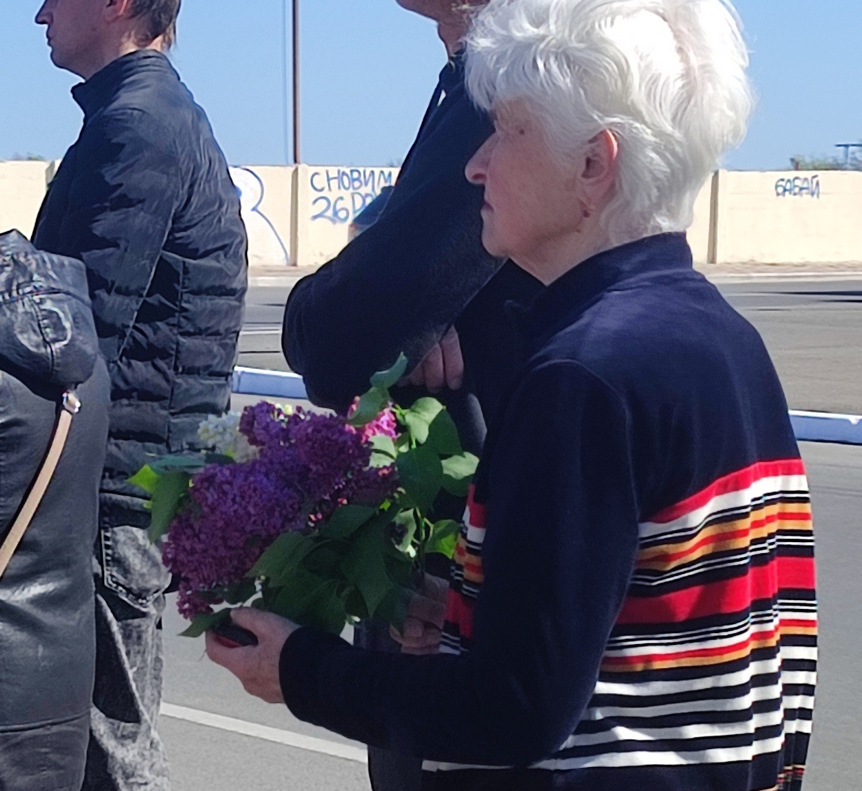 У 40-ві роковини аварії на ЧАЕС в Ізмаїлі поклали квіти до памʼятного знака ліквідаторам