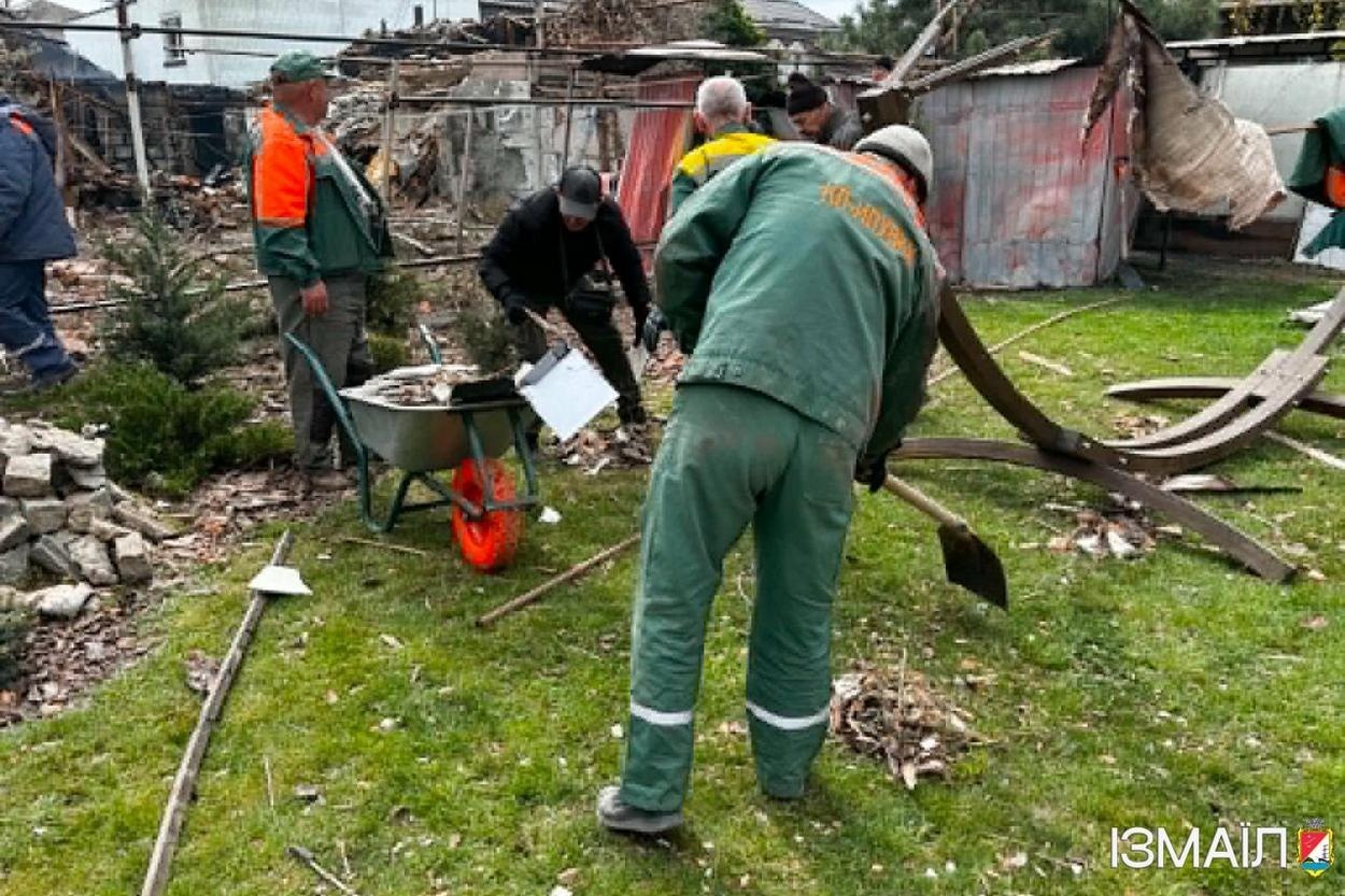 В Ізмаїлі йде ліквідація наслідків нічної атаки