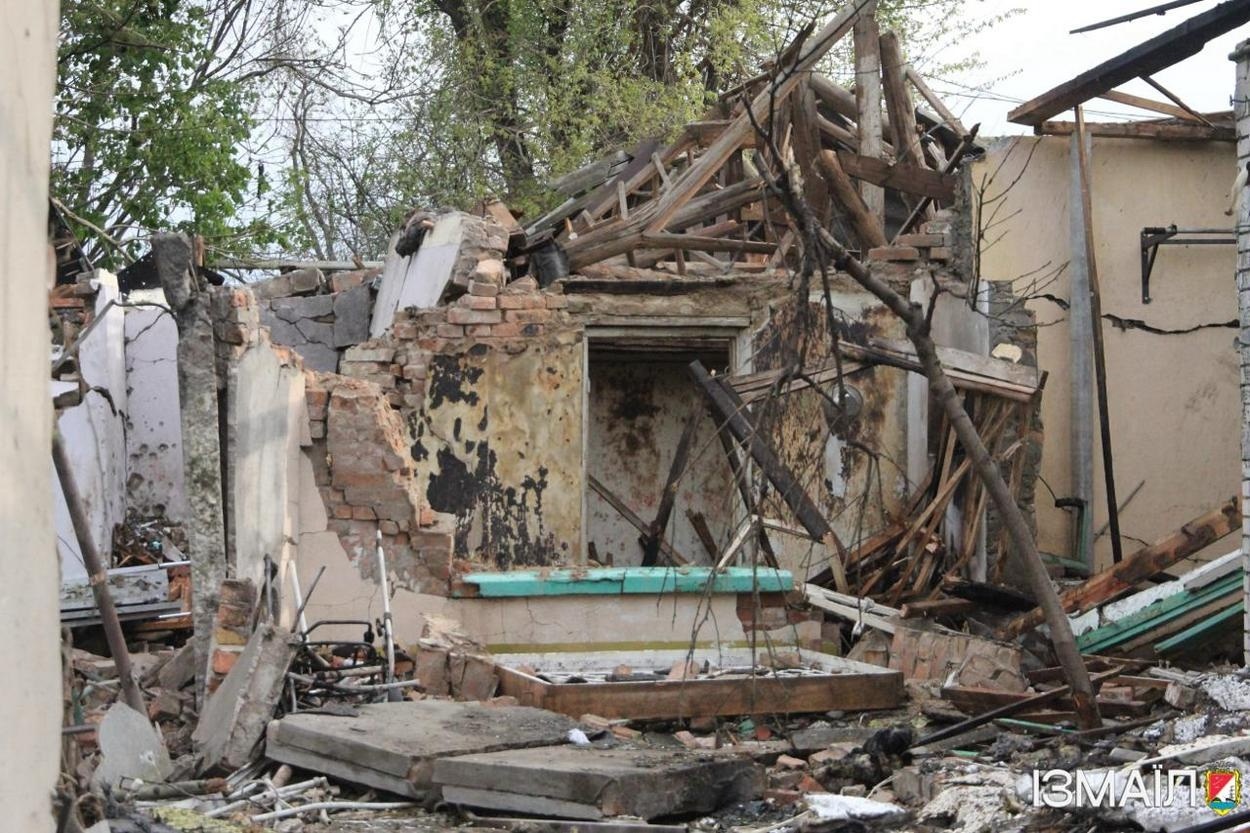 В Ізмаїлі йде ліквідація наслідків нічної атаки