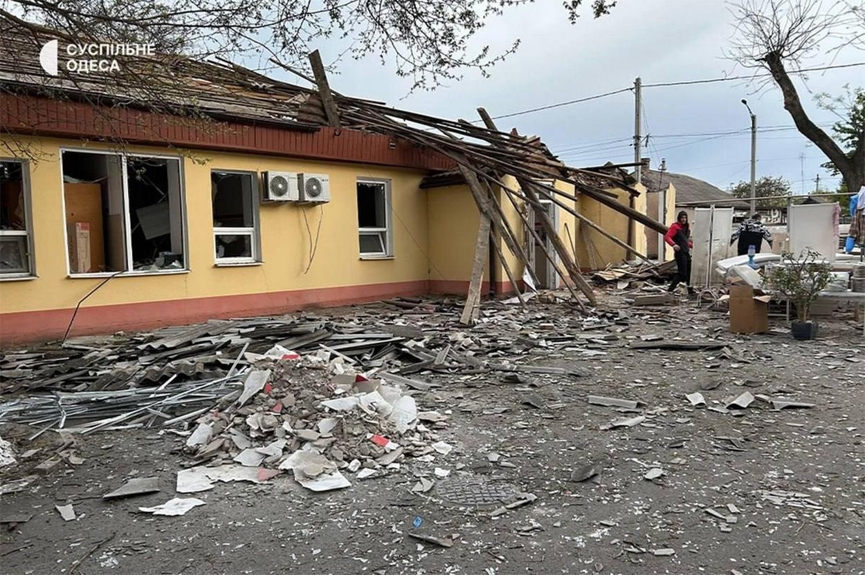 В Ізмаїлі йде ліквідація наслідків нічної атаки