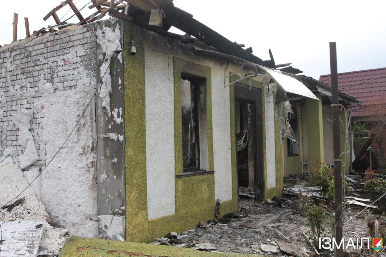 В Ізмаїлі йде ліквідація наслідків нічної атаки