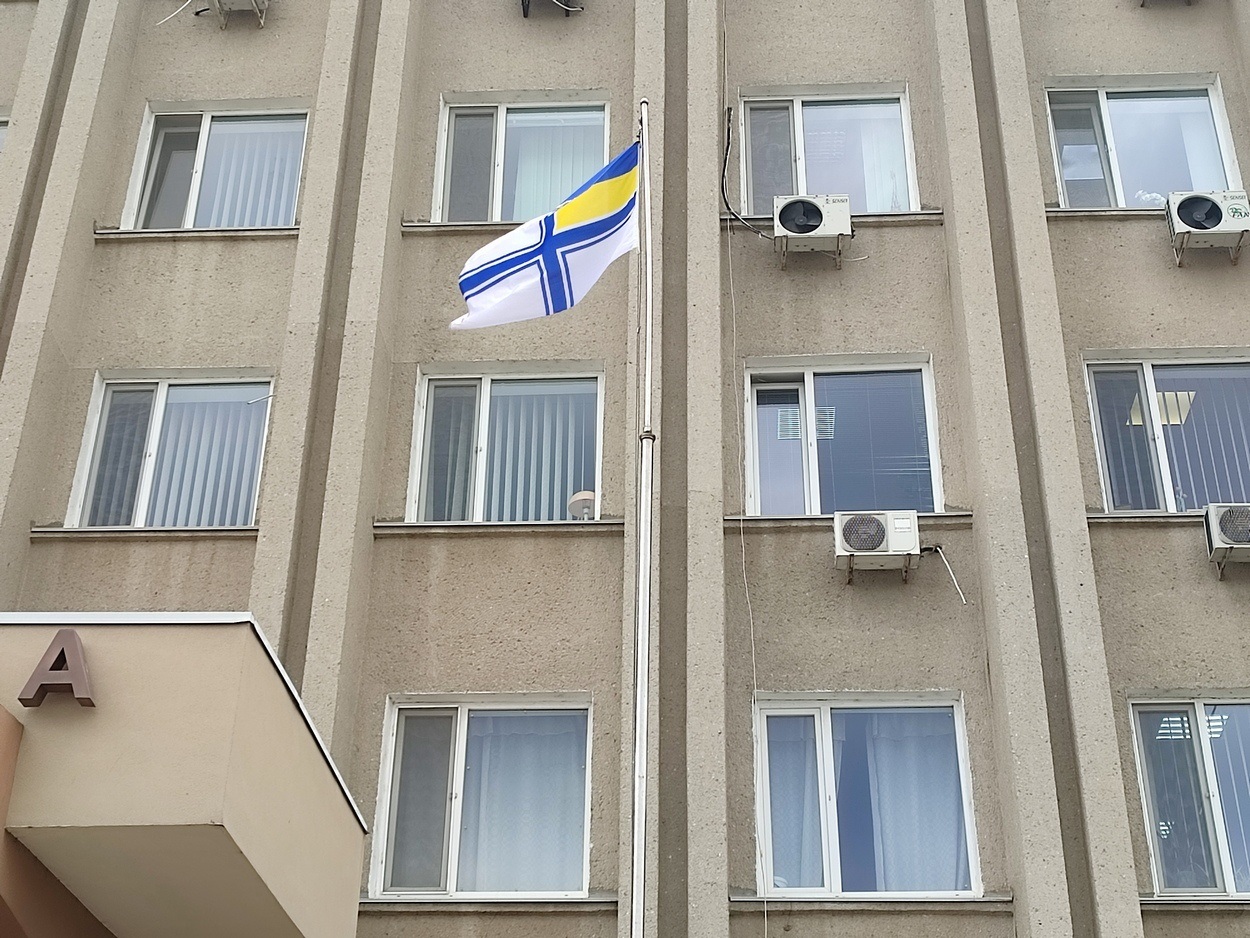В Ізмаїлі підняли прапор Військово-морських Сил ЗСУ