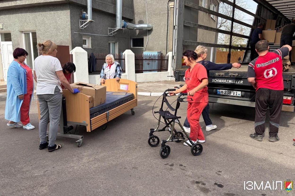 Паліативне відділення в Ізмаїлі отримало функціональні ліжка та кисневе обладнання