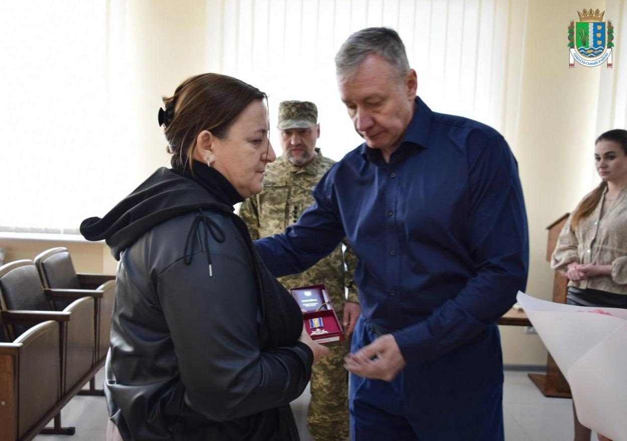 В Ізмаїлі посмертні нагороди вручили родинам полеглих захисників