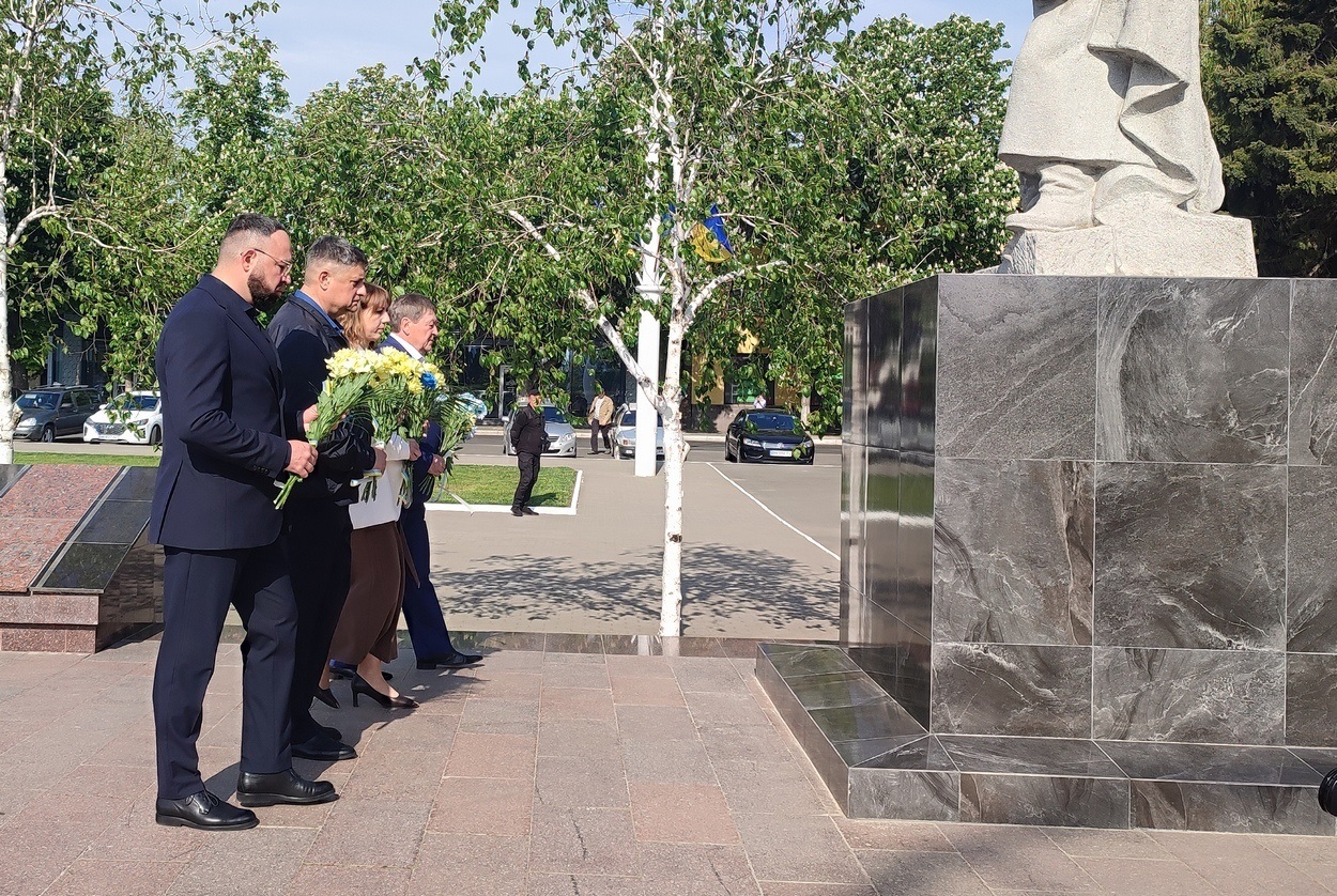У День Пам’яті та Перемоги Ізмаїл вшанував подвиг ветеранів Другої світової та захисників України