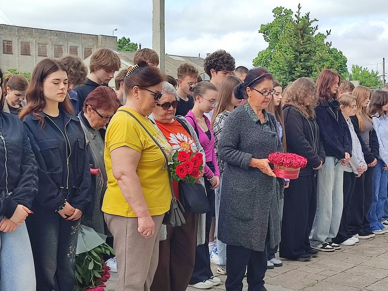 Меморіальну дошку з ім’ям полеглого воїна Сергія Семененка відкрили в Ізмаїлі