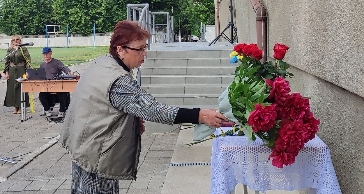 Меморіальну дошку з ім’ям полеглого воїна Сергія Семененка відкрили в Ізмаїлі