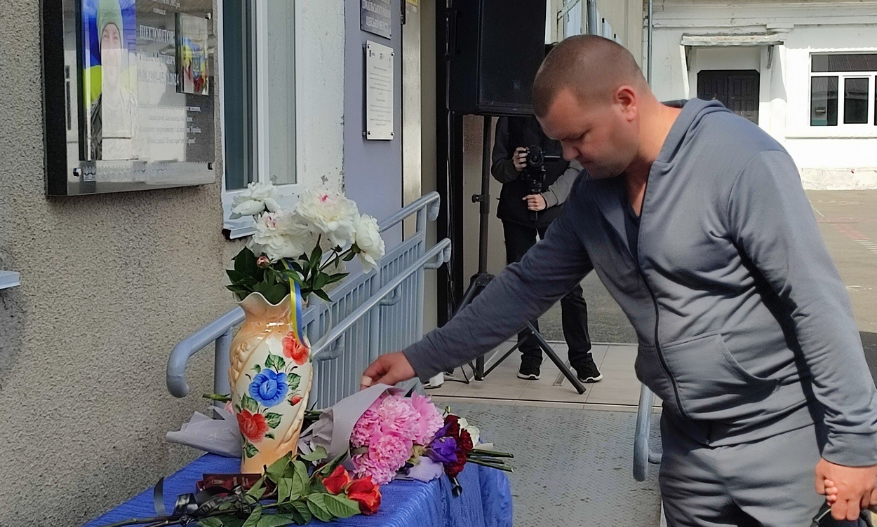 В Ізмаїлі відкрили пам’ятну табличку, присвячену полеглому захиснику Родіону Щегловітову