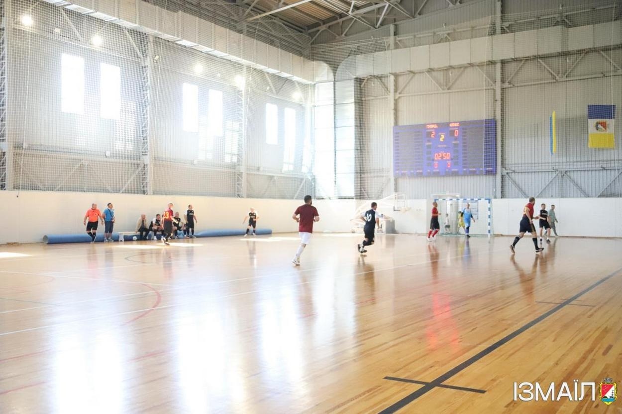 В Палаці спорту Ізмаїла відбулися змагання з баскетболу та футзалу