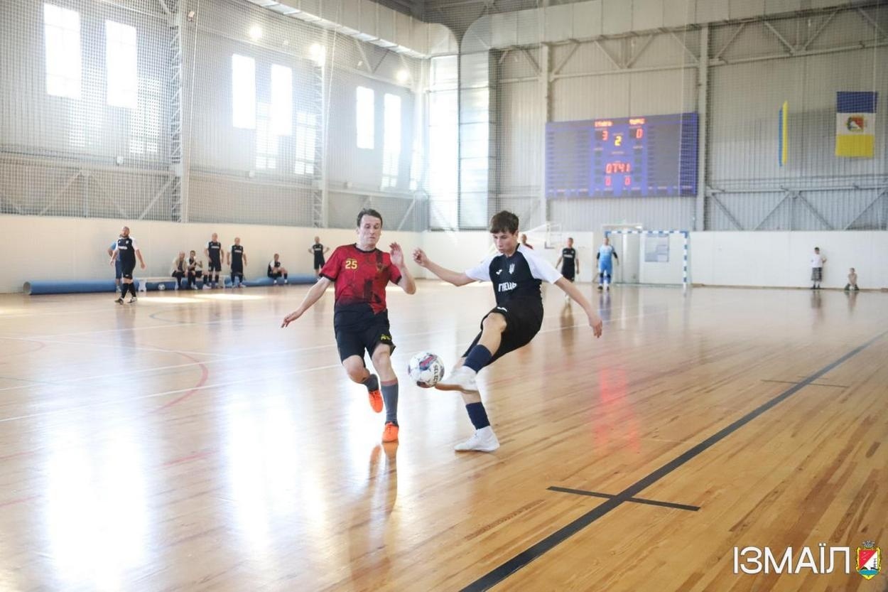 В Палаці спорту Ізмаїла відбулися змагання з баскетболу та футзалу