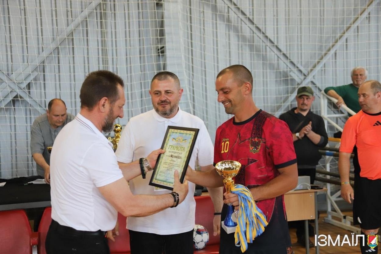 В Палаці спорту Ізмаїла відбулися змагання з баскетболу та футзалу