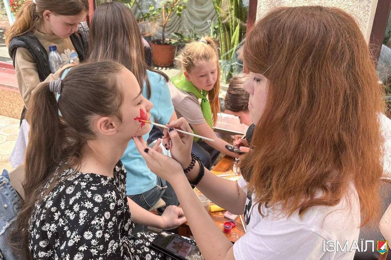 В Ізмаїльській картинній галереї відкрилася Міжнародна виставка-конкурс «Дунай – ріка дружби»