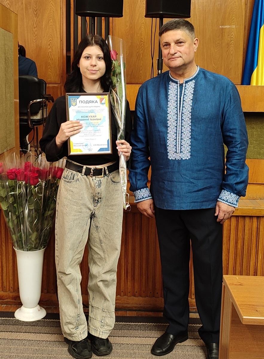 В Ізмаїлі урочисто відзначили найкращих випускників ліцеїв міста
