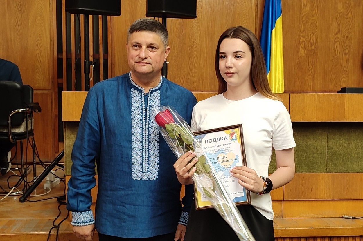 В Ізмаїлі урочисто відзначили найкращих випускників ліцеїв міста