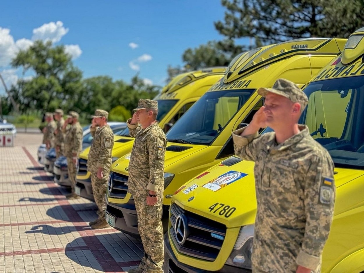 Ізмаїльські прикордонники отримали від іспанського благодійного фонду шість автомобілів