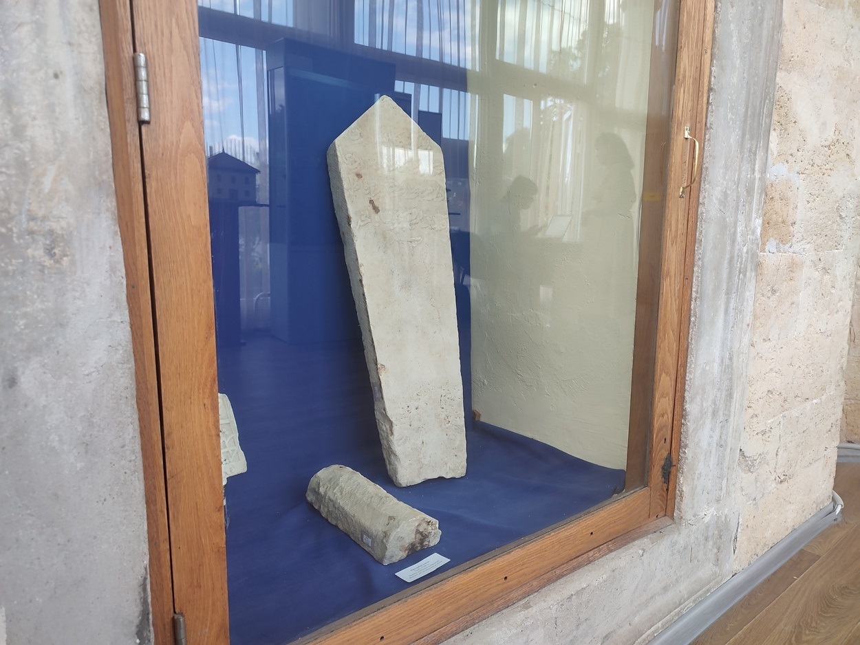 В Ізмаїлі відкрили виставку, яка запрошує на віртуальну прогулянку історичною набережною міста