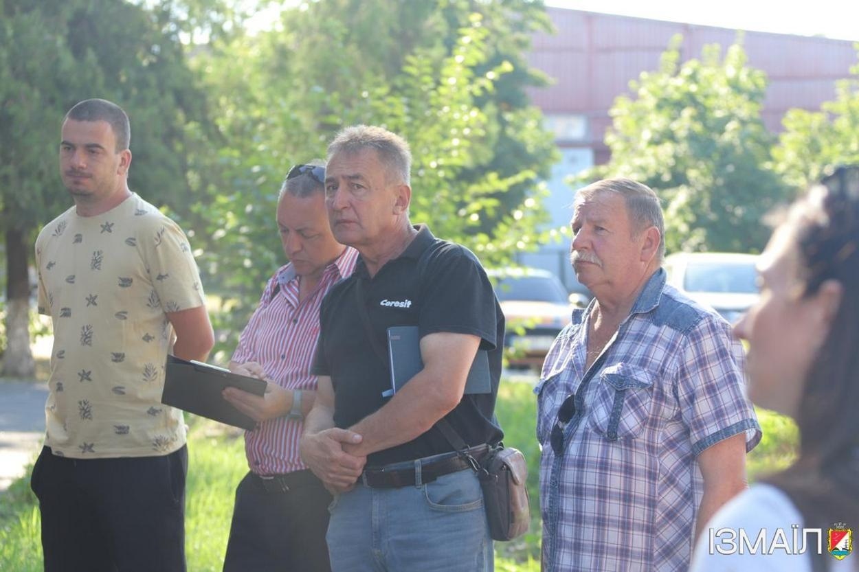 Внаслідок ворожого нальоту шахедів на Ізмаїл постраждала поліклініка Дунайської обласної лікарні